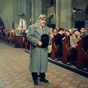 Mario Adorf (Jochen Epstein).