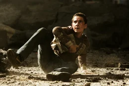 Der unwissende Sam (Shia LeBeouf) ahnt nicht, dass er den Schl&uuml;ssel zur Zukunft des Universums besitzt. B&ouml;se Transformer, die ihn zu ihrem eingefrorenen Anf&uuml;hrer f&uuml;hren sollen, haben es auf den Teenager abgesehen ...