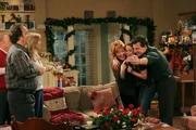 Maggie" - When Cheryl and Dana's mother, Maggie (Kathleen Noone), visits for the holidays, Jim and Cheryl compete with Ryan and Dana for her affection, on "According to Jim," TUESDAY, DECEMBER 13 (8:00-8:30 p.m., ET), on the ABC Television Network. (ABC/MICHAEL ANSELL) LARRY JOE CAMPBELL, JIM BELUSHI, COURTNEY THORNE-SMITH, KATHLEEN NOONE, KIMBERLY WILLIAMS-PAISLEY, MITCH ROUSE