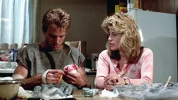 Kyle (Michael Biehn) und Sarah (Linda Hamilton)Kyle (Michael Biehn) und Sarah (Linda Hamilton)