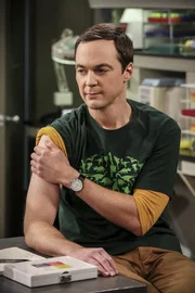 Jim Parsons (Sheldon Cooper).