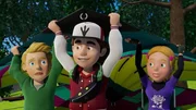 James ist sich unsicher, ob Peters Drachen-Plan wirklich funktionieren wird. James ist sich unsicher, ob Peters Drachen-Plan wirklich funktionieren wird.