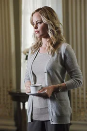 Trauert Maggie Vega (Chandra West) wirklich um ihren Ehemann, der ermordet aufgefunden wurde?