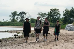 Lou Wilson (Richie), Pete Davidson (Scott Carlin), Ricky Velez (Oscar), Moises Arias (Igor).