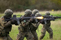 &Uuml;ben f&uuml;r den Ernstfall - die Bundeswehr braucht zus&auml;tzliches Personal und moderne Ausr&uuml;stung, um ihren Auftrag zu erf&uuml;llen.