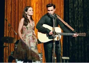 Johnny Cash (Joaquin Phoenix), June Carter (Reese Witherspoon)