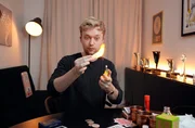 Marc Weide, Zauberer und Weltmeister der Zauberkunst, t&auml;uscht mit seinen Tricks unsere Augen und Wahrnehmung.