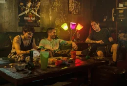 Moises Arias (Igor), Ricky Velez (Oscar), Pete Davidson (Scott Carlin).