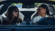 L-R: Maggie Sherwoode (Dakota Johnson), Grace Davis (Tracee Ellis Ross)