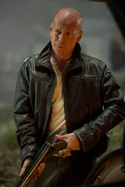 Hat seine Gegner immer im Visier: John (Bruce Willis) ...