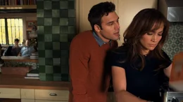 Noah (Ryan Guzman) will nicht glauben, dass die gemeinsam verbrachte Nacht f&uuml;r Claire (Jennifer Lopez) nur ein Irrtum war.