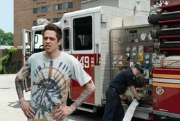 Pete Davidson (Scott Carlin), Steve Buscemi (Papa).