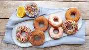 Donuts Donuts