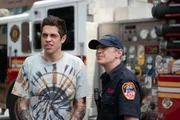 Pete Davidson (Scott Carlin), Steve Buscemi (Papa).