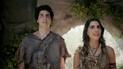 Ringo (Asaf Balikov) und Booga (Noa Astanjelove) entdecken die geheimen Höhlenmalereien ihres Kumpels Ubu. Ringo (Asaf Balikov) und Booga (Noa Astanjelove) entdecken die geheimen Höhlenmalereien ihres Kumpels Ubu.