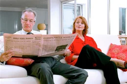 Wolf (Karlheinz Hackl), Karina Norden (Senta Berger)