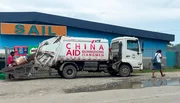Selbst die M&uuml;llfahrzeuge auf den Salomonen tragen den Hinweis, dass sie von China gespendet wurden.