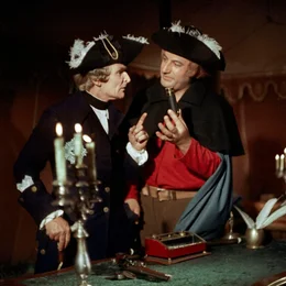 Sie treffen anno 1757 vor Prag aufeinander: Friedrich der Gro&szlig;e (Herwart Grosse, l.) und der Meisterdieb Andreas ChristianK&auml;sebier (Manfred Krug).