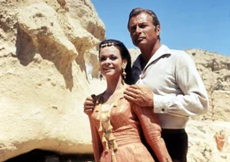 Der Schatz der Chald&auml;er befindet sich in einem Berg, der von Mara Durimeh bewacht wird. Um an diesen Schatz zu kommen, entf&uuml;hren die Banditen die Enkelin Ingscha (Marie Versini). Kara Ben Nemsi (Lex Barker) und seine Freunde befreien sie.