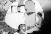 Das &bdquo;D&uuml;bener Ei&ldquo; der Familie W&uuml;rdig in den 60er und 70er Jahren auf Reisen.