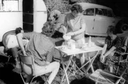 Das &bdquo;D&uuml;bener Ei&ldquo; der Familie W&uuml;rdig in den 60er und 70er Jahren auf Reisen.