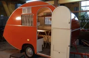 Das wahrscheinlich &auml;lteste erhalte &bdquo;D&uuml;bener Ei&ldquo; in der Caravan- werkstatt von J&ouml;rg W&uuml;rdig in Bad D&uuml;ben.