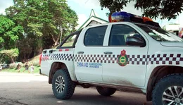 Die Polizei der Salomonen benutzt Fahrzeuge, die im Rahmen der &bdquo;China Aid&ldquo; gespendet wurden.