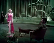 (v.l.n.r.) Pola Debevoise (Marilyn Monroe); Tom Brookman (Cameron Mitchell)
