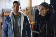 Ermitteln verdeckt als kriminelles Pärchen, um den Kopf eines Drogenrings zu fassen: Torres (Wilmer Valderrama, l.) und Bishop (Emily Wickersham, r.) ... Ermitteln verdeckt als kriminelles Pärchen, um den Kopf eines Drogenrings zu fassen: Torres (Wilmer Valderrama, l.) und Bishop (Emily Wickersham, r.) ...