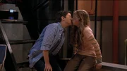 Kiss between Sam and Freddie