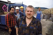 Vor dem Bankrott: (v.l.n.r.) K&uuml;mmel (Hilmi S&ouml;zer), Horst (Willi Thomczyk), Kalle (Ralf Richter), Werner Wiesenkamp (Dietmar B&auml;r) und Philipp (Peter Thorwarth) ...