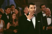 Soll Johnny English (Rowan Atkinson) tats&auml;chlich der Mann sein, der das britische K&ouml;nigshaus vor einem wirklich fiesen Franzosen rettet?