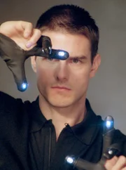 Der Polizist von Morgen: John Anderton (Tom Cruise) wertet Zukunftsvisionen aus.