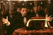 Die Kronjuwelen sind weg! Entwendet vom franz&ouml;sische Million&auml;r Pascal Sauvage! Und der plant jetzt auch noch den englischen Thron einzunehmen. Jetzt muss Johnny English (Rowan Atkinson) ran, der chaotischte Agent aller Zeiten ...