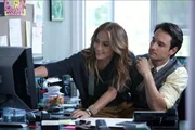 L-R: Holly (Jennifer Lopez) und Alex (Rodrigo Santoro)
