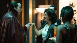 l-r: Dracula (Nicolas Cage), Bellafrancesca Lobo (Shohreh Aghdashloo)