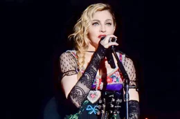 Madonna &ndash; Rebellin des Pop und eine Ikone, die Tabus bricht und Konventionen herausfordert.