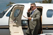 Dringende Gesch&auml;fte rufen: Michael Lockwood (Alec Baldwin) muss seinen Frankreich-Aufenthalt unterbrechen.