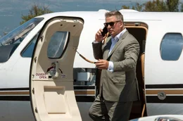 Dringende Gesch&auml;fte rufen: Michael Lockwood (Alec Baldwin) muss seinen Frankreich-Aufenthalt unterbrechen.
