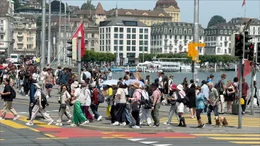 Noch nie haben so viele Touristen und Touristinnen die Schweiz besucht wie 2025 - der dritte Rekord in Folge.