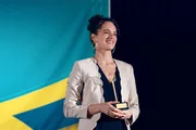 Gewinnt den ersten Preis f&uuml;r die Nachtmilch: Sophie Hutter als Sarah Wyss