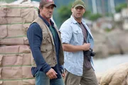 L-R: Barney Ross (Sylvester Stallone), Lee Christmas (Jason Statham)