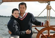 Jenny (Julia Hartmann) und ihr Freund Jan (Ole Tillmann) finden wieder zusammen.