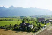 Hinter den Hecken Staudengarten in Thierachern BE Staffel 5 Folge 7 Staudengarten von Rosette und Ruedi Stettler 2022 Hinter den Hecken Staudengarten in Thierachern BE Staffel 5 Folge 7 Staudengarten von Rosette und Ruedi Stettler 2022