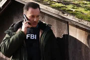 Jess LaCroix (Julian McMahon)