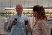 Joseph (Michael Vogtmann) ist angewidert, als Annalena (Heidrun G&auml;rtner) ihn und Mike zum Smoothie trinken animiert.
