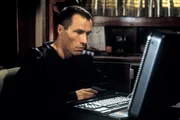 Das geisteskranke Genie Gary Soneji (Michael Wincott) will sich unbedingt mit dem FBI-Psychologen Alex Cross messen. Er schleust sich als Lehrer in eine Elite-Schule ein und entf&uuml;hrt eine Sch&uuml;lerin - und beginnt einen gnadenlosen Wettstreit mit Alex Cross um das Leben des Kindes ...