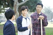 (v.l.n.r.) Evan Huang (Ian Chen); Emery Huang (Forrest Wheeler); Eddie Huang (Hudson Yang) (v.l.n.r.) Evan Huang (Ian Chen); Emery Huang (Forrest Wheeler); Eddie Huang (Hudson Yang)