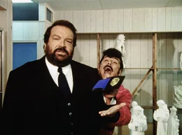 Der b&auml;renstarke Parker (Bud Spencer, l.) und der schlitzohrige Tony (Tomas Milian, r.) raufen sich zusammen - und sagen der Mafia den Kampf an ...