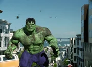 Im Falle von Nervosit&auml;t oder Ver&auml;rgerung wird aus Dr. Bruce Banner (Eric Bana) ein riesiges gr&uuml;nes Monster - der Hulk ...